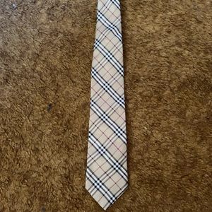 Burberry tie